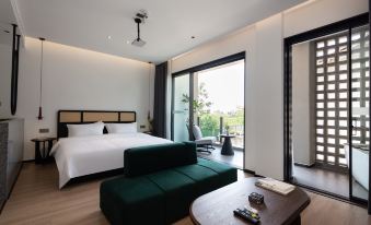 Xinqijianjie Homestay