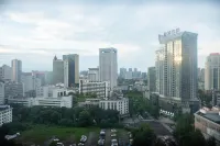 위안쉐 이쥐 호텔 (톈푸 광장 원슈팡) 청두 동물원(성도 동물원) 주변 호텔