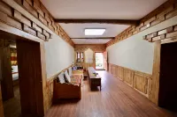 Danba E'qie Time Tibetan House Chinese Inn