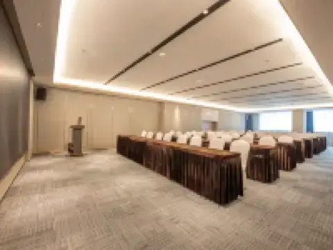 โรงแรมลาวานด์ (สาขา สถานีรถไฟความเร็วสูงเหอผู่ เป่ยไห่ ไฮซี โชวกัง) โรงแรมในเหอผู่