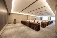 Lavande Hotel (Beihai Hepu High-speed Railway Station Haisi Shougang Branch) Hotels in Hepu