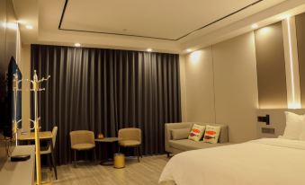 Hotel Garton