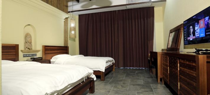 Tunchang Qingye Tianhu Peninsula Tourism Resort Hotels in Tunchang