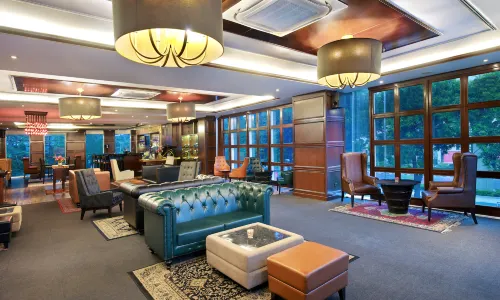 JS Luwansa Hotel & Convention Center