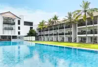 Jetwing Blue Hotels near Kadirana Temple