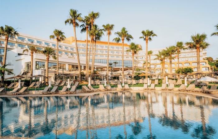 St George Beach Hotel & Spa Resort