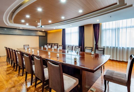 화 녠 호텔 객실 내부