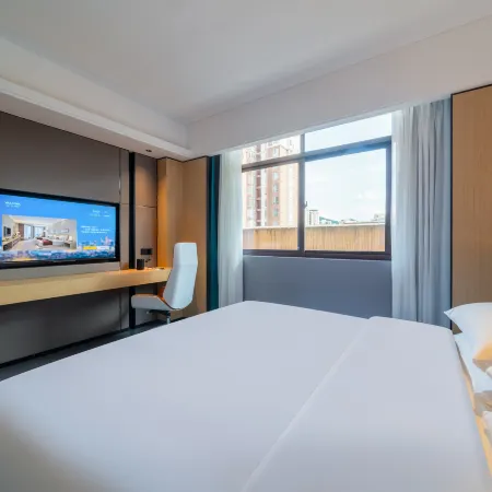 Hequn Hotel