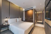 Atour  Hotel (Shanghai Xujiahui Tianyaoqiao) Hotels in Dapuqiao Area