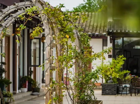 Guli Hongdou  Resort Hotel