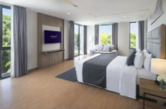 Canalis Suvarnabhumi Airport Hotel – Free Shuttle from Hotel to Suvarnabhumi Airport