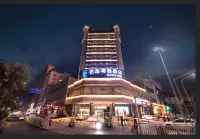 Yilong Haiya Hotel (Xu Changpang Donglai Times Square Caowei Ancient City Branch） Hotels in Xuchang Railway Station/Fat Donglai Times Square