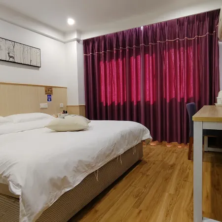 Sunshine Business Hotel (Qingchuan Station Branch)