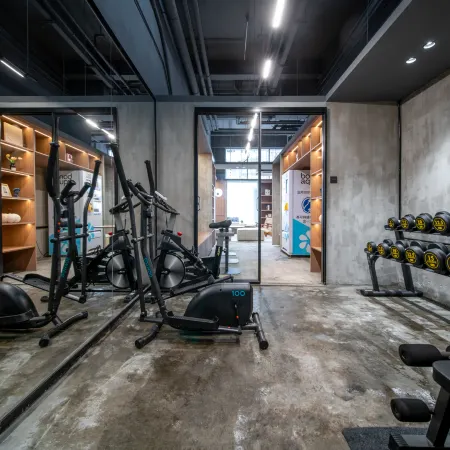 SHINGTING LIVING Hotel Apartment Отели рядом с достопримечательностью «Станция метро Whampoa»