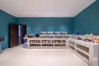 Grey Whale Smart Hotel (Boye Bus Station)