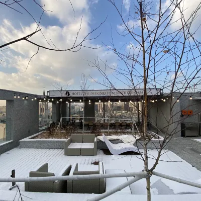 HOTEL THE DESIGNERS LYJ SUITE YEOKSAM Отели рядом с достопримечательностью «Каннамгу»