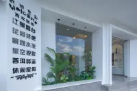 Xishuangbanna Jinghong Yunman Hotel (Poshui Plaza) Hotel in zona Jinghong Passenger Bus Station
