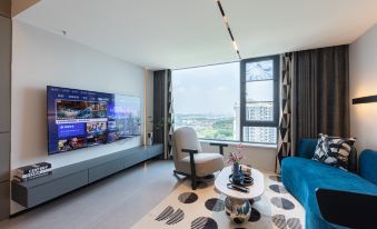 A Dream Homestay ( Yichang East Railway Station Marriott Center)