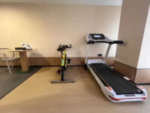 Thunderobot Esports Hotel