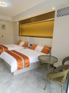 Xinfengfeng Hotel (Xishuangbanna Gasa International Airport)