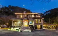 Yin Shangmeisu Hotels in Tonglu