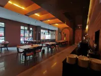 Yiguochao Electric Sports Hotel