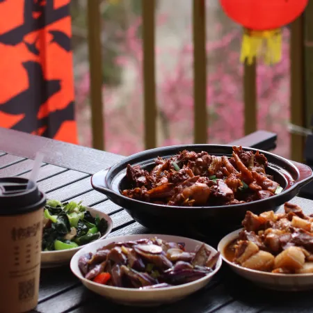 Yangchan Tulou Yunti Inn, She County