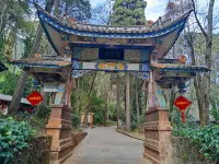 Jizushan Laiyun Hotel (Zhusheng Temple Xianghui Street) Hotel a Binchuan