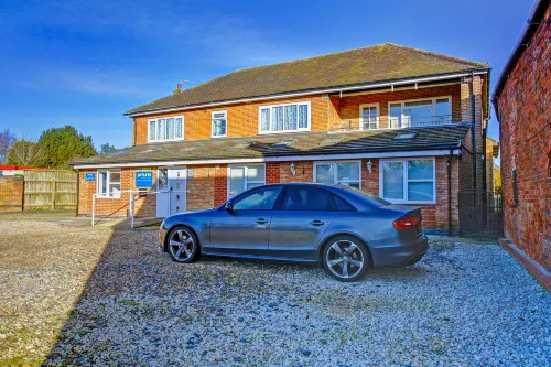 OYO Aparthotel Hathern Hotels in Long Whatton