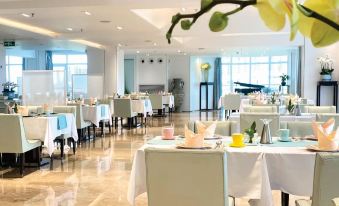 Hiyet Oriental Hotel(Xingzhong Square Huafa commercial store)