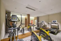 Baocheng Zhixuan Hotel (Luoshan Dingsheng Plaza Branch) فنادق في لوى شان