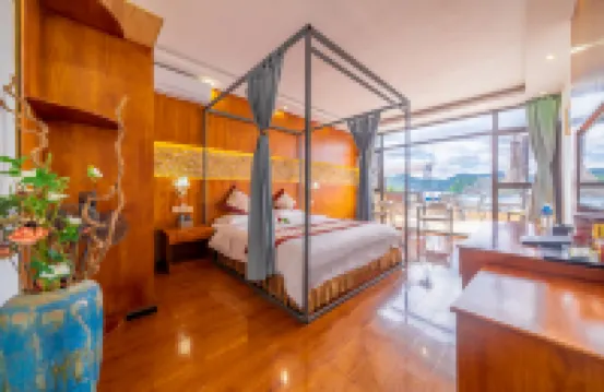 瀘沽湖蘭亭花苑·泊光觀瀾民宿