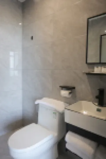 Manco Resort & Hotel Jinzhou Hotels near Bijia Mountain