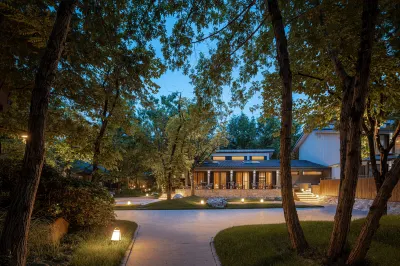 Blossom House Xixi Hangzhou Hotel dekat Zhejiang Professional College of Special Education