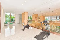 Pinshangjin Hotel Dongxing international trade port store - Gym