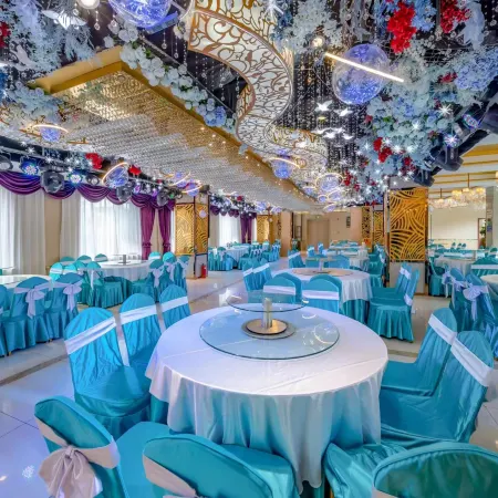 Yichuan Shengyuan Business Hotel