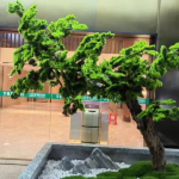 Guiping Clover Holiday Hotel