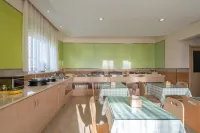 Grace Inn Zibo West 6th Road Qisai Scenic - sarapan