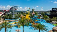 โรงแรมโมอูหนี่โจวดูเจียฉวี วานจวน - ที่มีบาร์