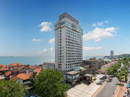 Hongkou Hotel Отели рядом с достопримечательностью «Ludong University (East Area)»