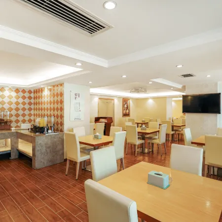 Vienna 3 Best Hotel (Chenzhou Railway Station Youa Plaza)