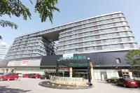 Iris Orchard All Suites Hotel (Tangshan Convention Center) Hotels near Dachengshan Park
