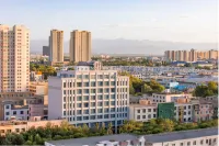 Lavande Hotel (Golmud Bayilu Underground Commercial Street Kunlun Park)