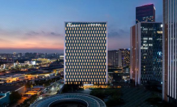 Atour Hotel Guangzhou Panyu Chimelong South Village Wanbo Metro Station