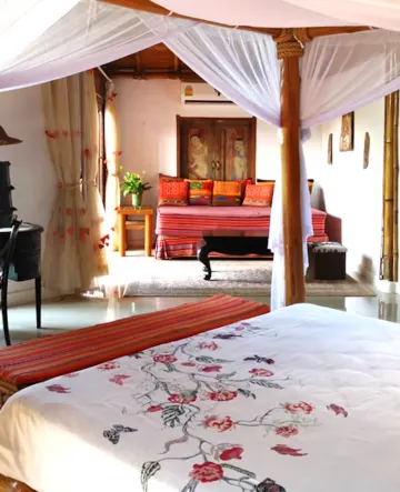 แกรนด์วิลล่า พร้อมสระ