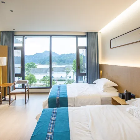 Tingfengyin Lake · Life Luxury Design Leisure Vacation Homestay (The Golden Lake)