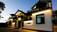 Xixili Wellness Homestay Hotel dekat Yueying Quanlong