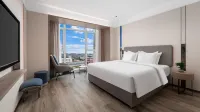 Holiday Inn Express QINGDAO HONGDAO STATION by IHG - 送迎