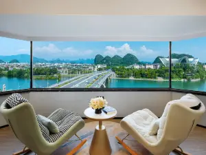 Universal international hotel (Guilin Liangjiang Sihu Elephant Trunk Mountain Branch)