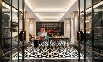 Guangzhou President Hotel (Guangzhou Sports Center Taikoo Hui)